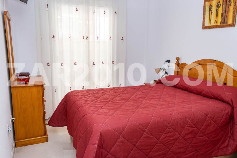 2 bedroom Apartment for sale in Garrucha with garage - € 140,000 (Ref: 9836831)