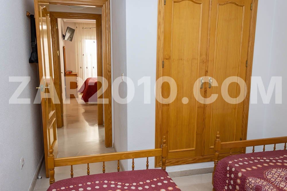 2 bedroom Apartment for sale in Garrucha with garage - € 140,000 (Ref: 9836831)