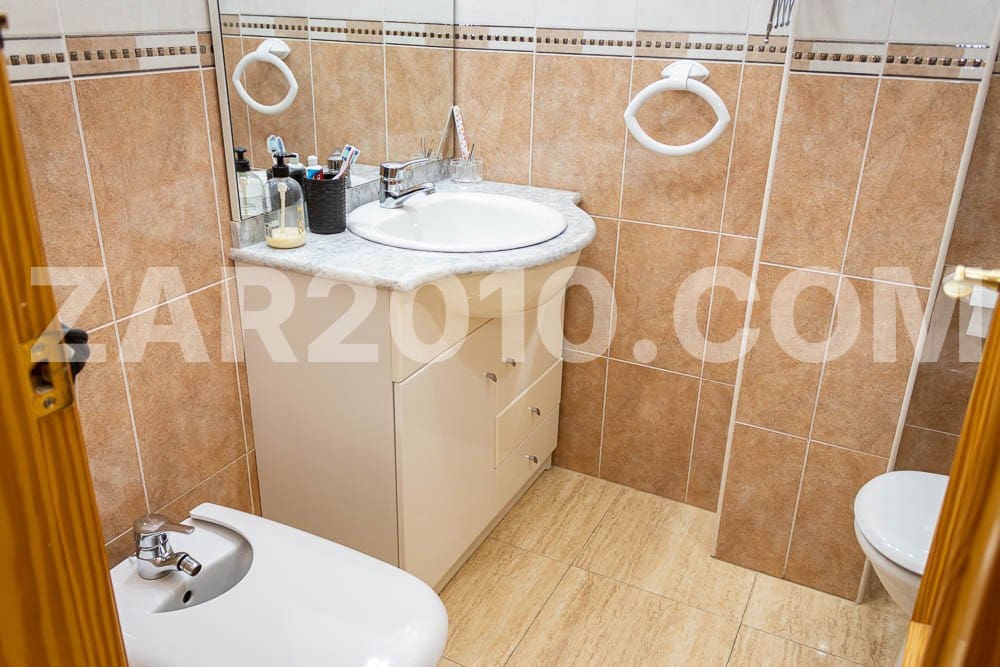 2 bedroom Apartment for sale in Garrucha with garage - € 140,000 (Ref: 9836831)