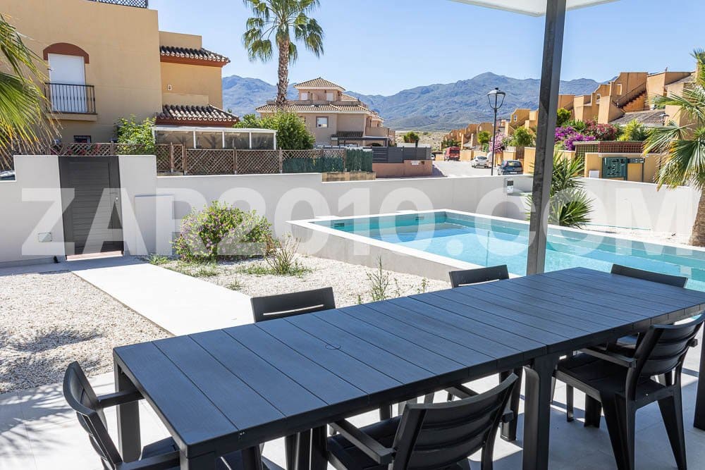 2 quarto Moradia para venda em Los Gallardos com piscina garagem - 325 000 € (Ref: 9860885)
