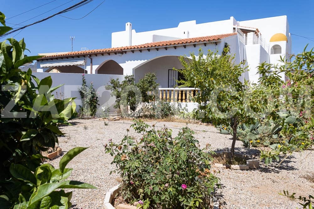 3 makuuhuone Rivitalo myytävänä paikassa Mojacar mukana 
autotalli - 624 000 € (Ref: 9863513)