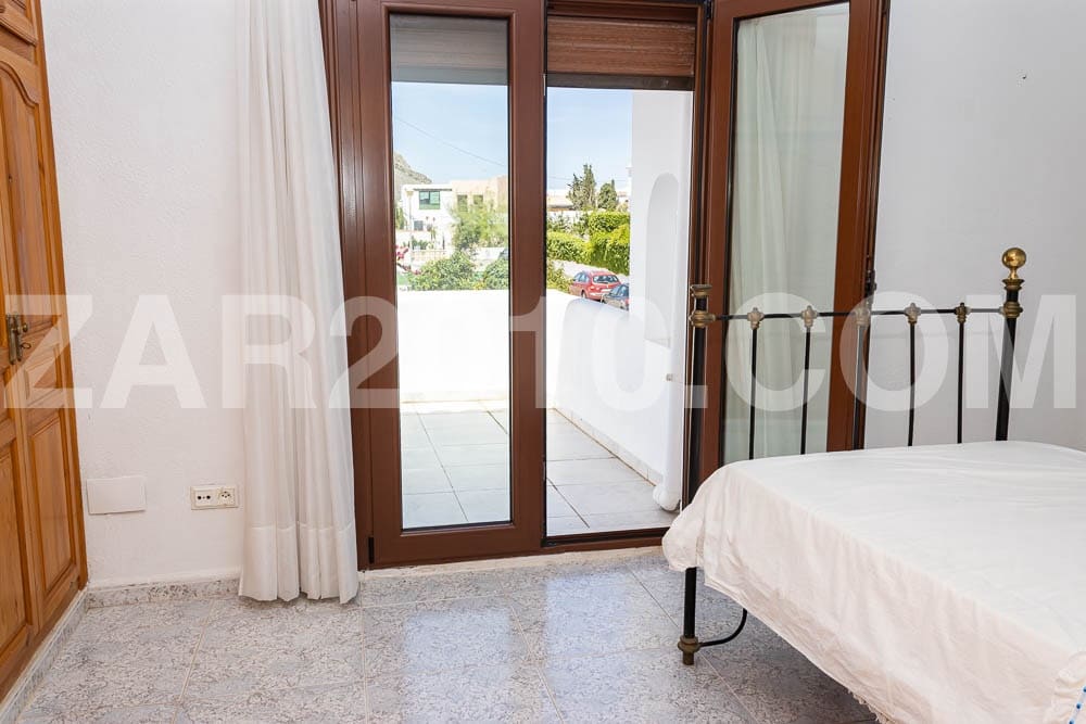 3 makuuhuone Rivitalo myytävänä paikassa Mojacar mukana 
autotalli - 624 000 € (Ref: 9863513)
