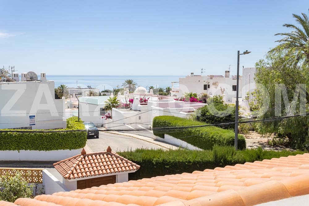 3 makuuhuone Rivitalo myytävänä paikassa Mojacar mukana 
autotalli - 624 000 € (Ref: 9863513)