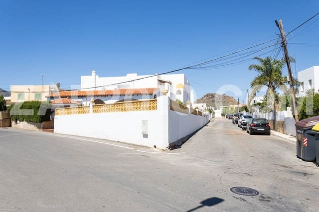 Chalet de 3 habitaciones en Mojácar en venta con garaje - 624.000 € (Ref: 9863513)