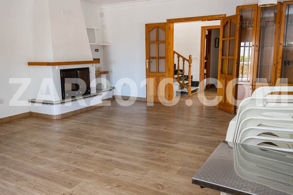 3 bedroom Villa for sale in Mojacar with garage - € 624,000 (Ref: 9863513)