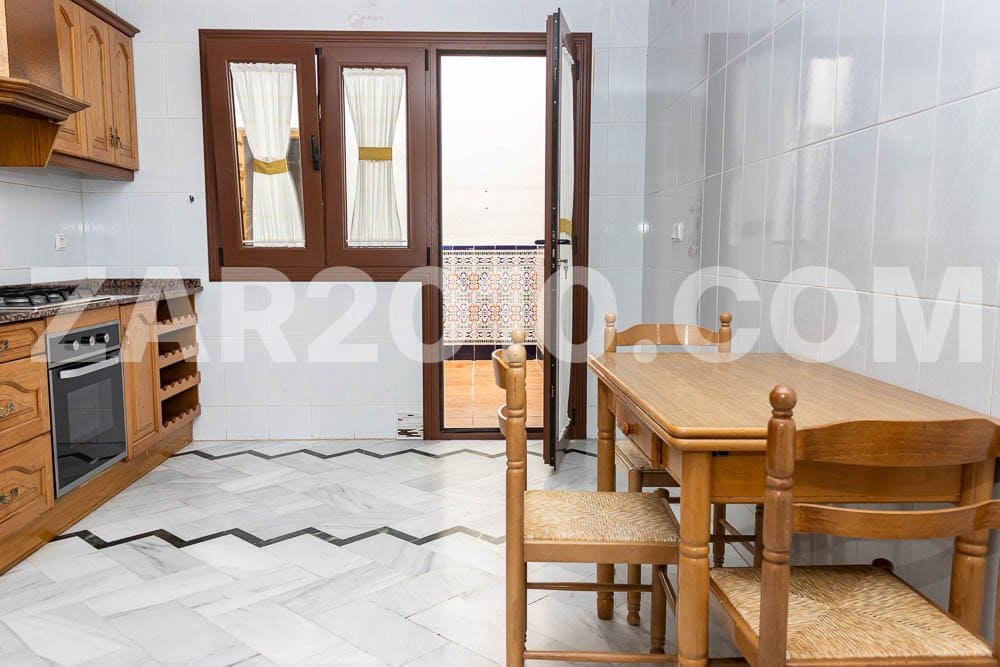 3 bedroom Villa for sale in Mojacar with garage - € 624,000 (Ref: 9863513)