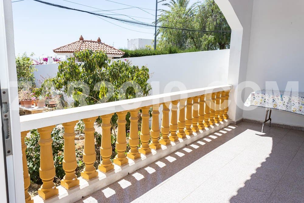 3 bedroom Villa for sale in Mojacar with garage - € 624,000 (Ref: 9863513)