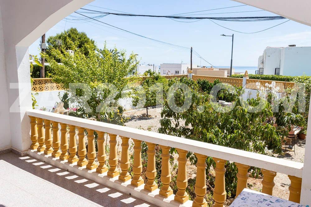 3 bedroom Villa for sale in Mojacar with garage - € 624,000 (Ref: 9863513)