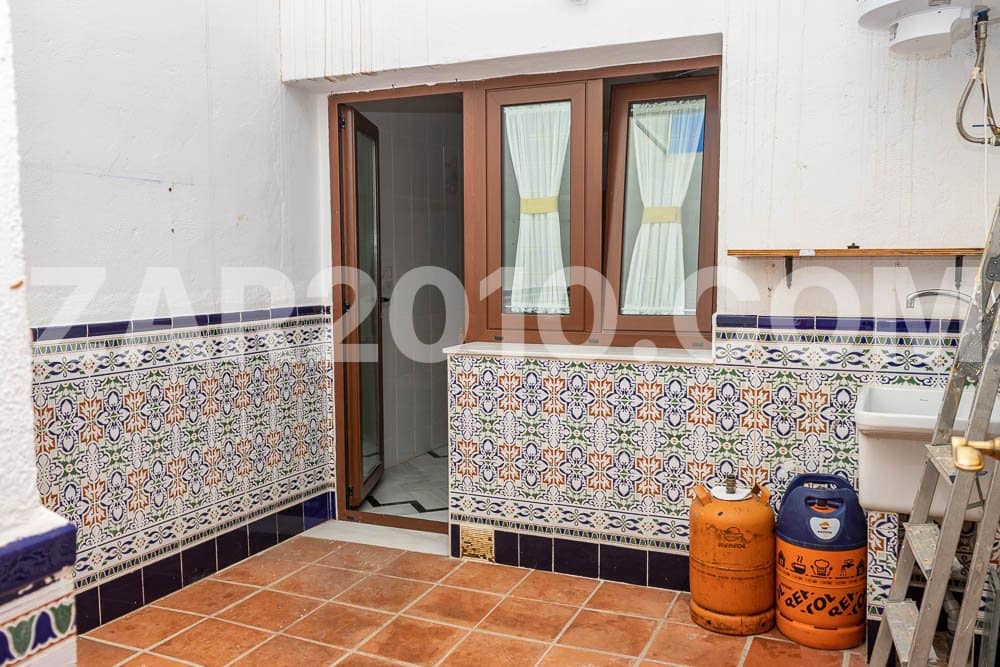 3 bedroom Villa for sale in Mojacar with garage - € 624,000 (Ref: 9863513)