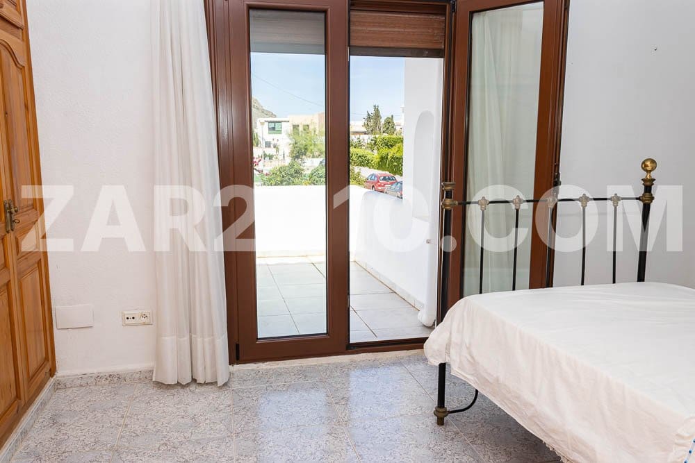 3 bedroom Villa for sale in Mojacar with garage - € 624,000 (Ref: 9863513)