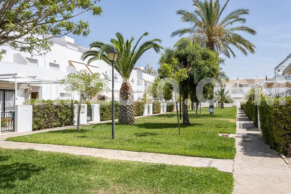 2 bedroom Villa for sale in Vera with pool - € 185,000 (Ref: 9946797)