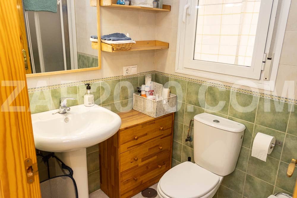 11 sovrum Lägenhet till salu i Garrucha med garage - 115 000 € (Ref: 9965654)
