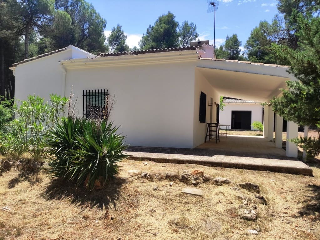 4 chambre Finca/Maison de Campagne à vendre à Bocairent avec piscine garage - 145 000 € (Ref: 10000233)