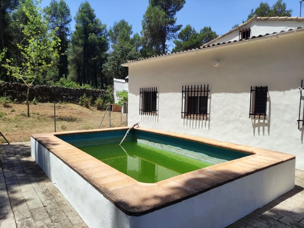 4 chambre Finca/Maison de Campagne à vendre à Bocairent avec piscine garage - 145 000 € (Ref: 10000233)