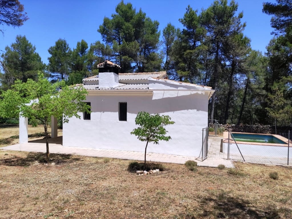 4 chambre Finca/Maison de Campagne à vendre à Bocairent avec piscine garage - 145 000 € (Ref: 10000233)