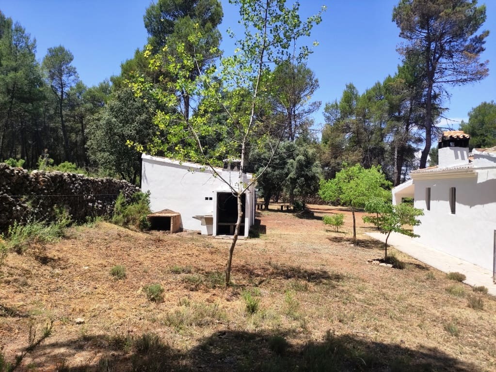 4 chambre Finca/Maison de Campagne à vendre à Bocairent avec piscine garage - 145 000 € (Ref: 10000233)
