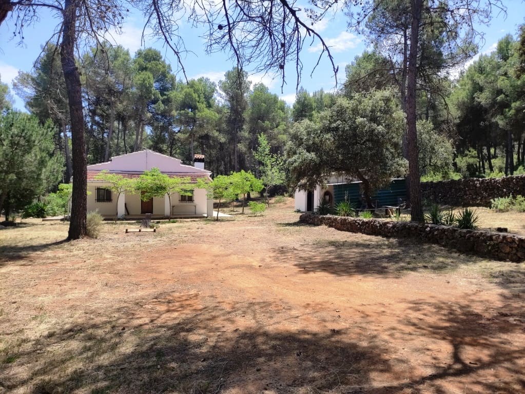 4 chambre Finca/Maison de Campagne à vendre à Bocairent avec piscine garage - 145 000 € (Ref: 10000233)