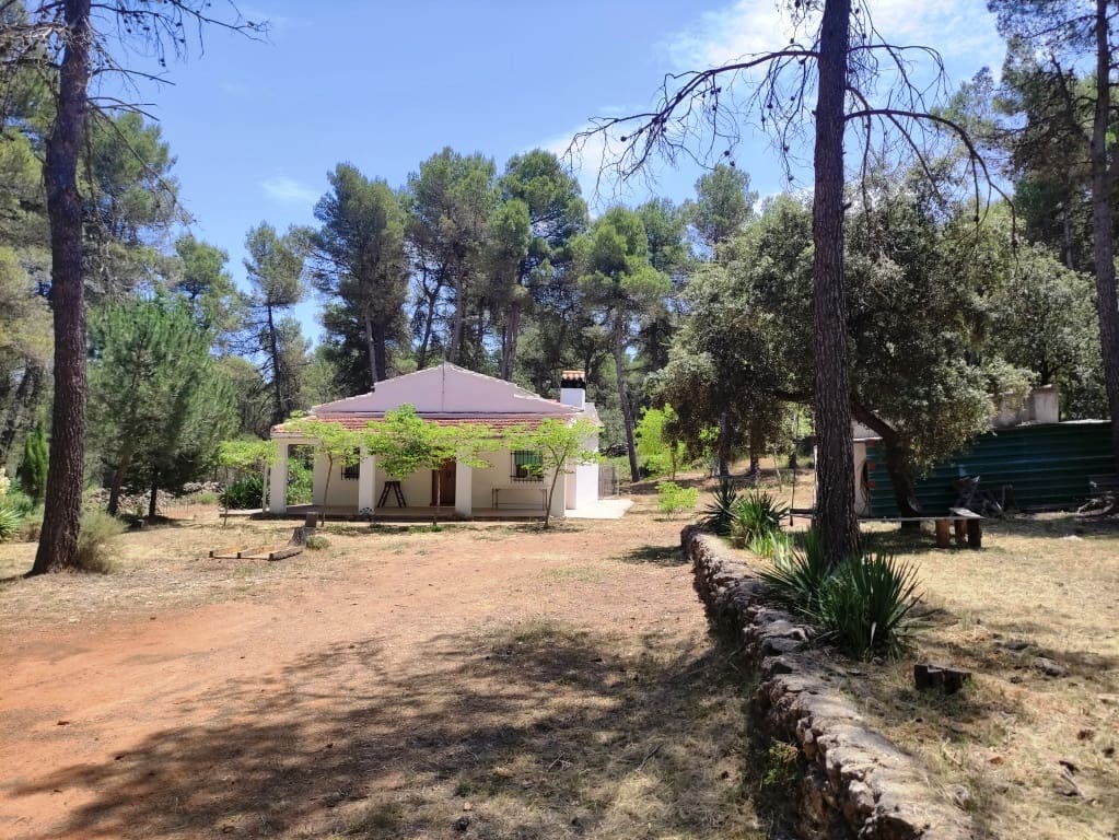 4 chambre Finca/Maison de Campagne à vendre à Bocairent avec piscine garage - 145 000 € (Ref: 10000233)
