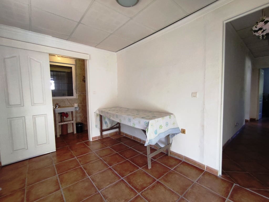3 soveværelse Finca/Landehus til salg i Almudaina - € 130.000 (Ref: 10136490)