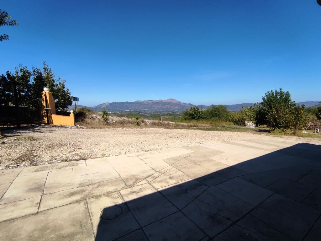 3 soveværelse Finca/Landehus til salg i Almudaina - € 130.000 (Ref: 10136490)