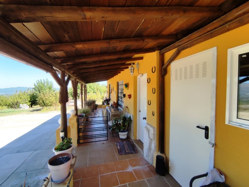 3 soveværelse Finca/Landehus til salg i Almudaina - € 130.000 (Ref: 10136490)