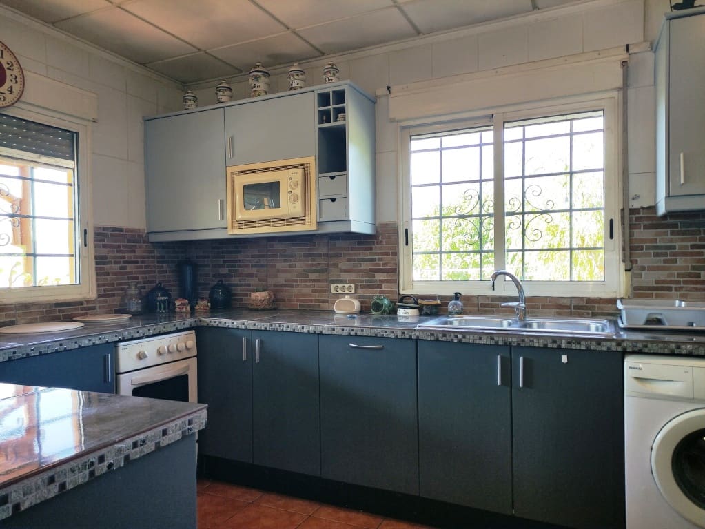 3 soveværelse Finca/Landehus til salg i Almudaina - € 130.000 (Ref: 10136490)
