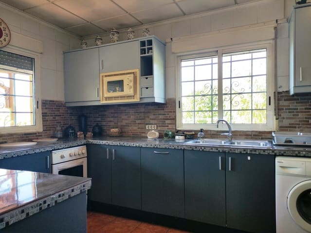 3 soveværelse Finca/Landehus til salg i Almudaina - € 130.000 (Ref: 10136490)