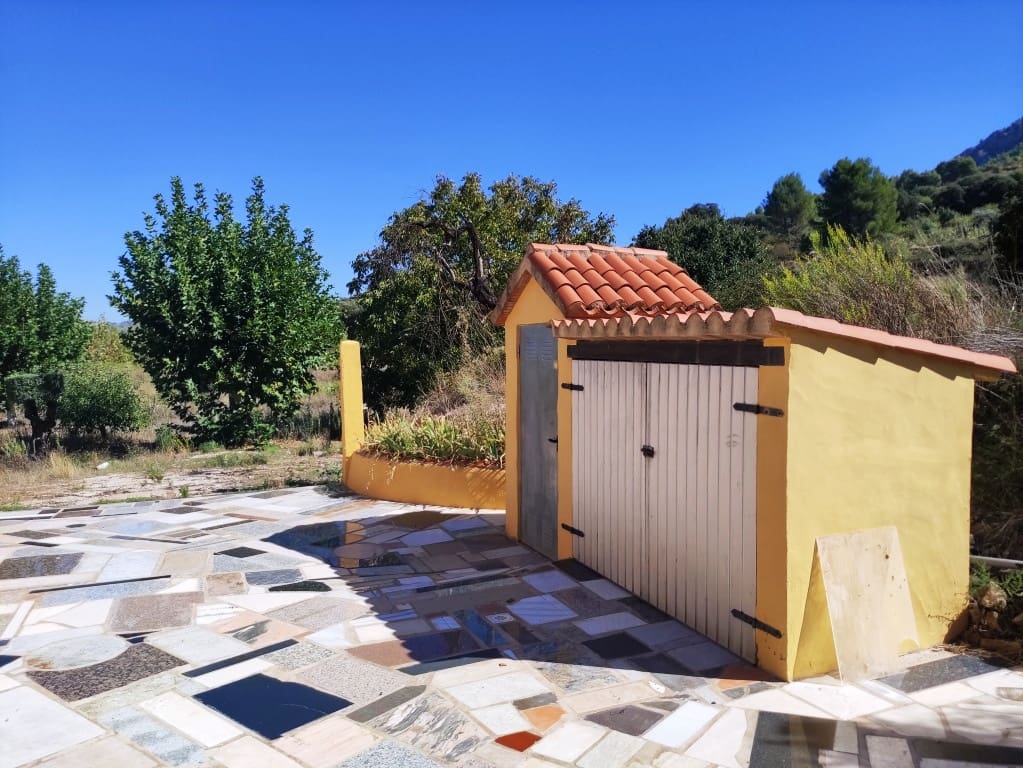 3 soveværelse Finca/Landehus til salg i Almudaina - € 130.000 (Ref: 10136490)