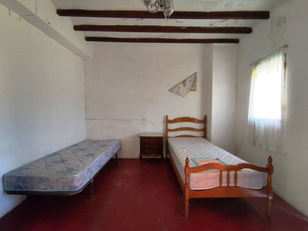 6 Zimmer Haus zu verkaufen in Margarida - 145.000 € (Ref: 10141572)
