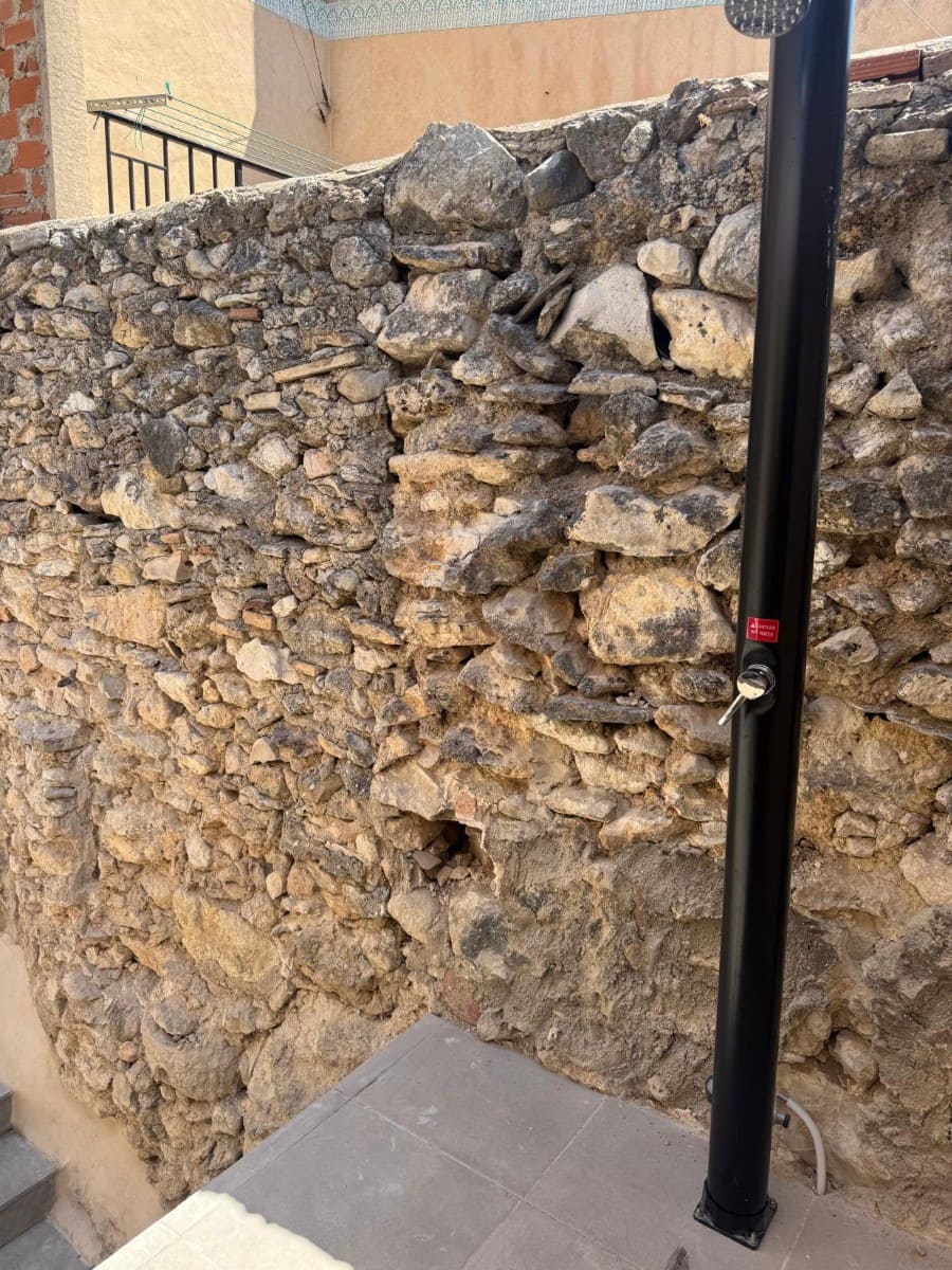 6 bedroom Townhouse for sale in Beniarres with pool - € 169,000 (Ref: 10150129)