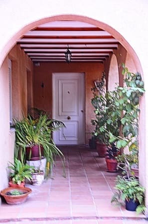 6 soveværelse Villa til salg i Ontinyent med swimmingpool - € 300.000 (Ref: 2332807)