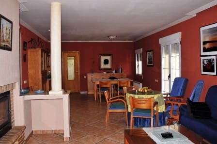 6 soveværelse Villa til salg i Ontinyent med swimmingpool - € 300.000 (Ref: 2332807)