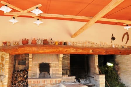 6 soveværelse Villa til salg i Ontinyent med swimmingpool - € 300.000 (Ref: 2332807)