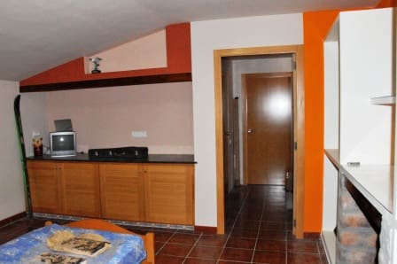 6 soveværelse Villa til salg i Ontinyent med swimmingpool - € 300.000 (Ref: 2332807)