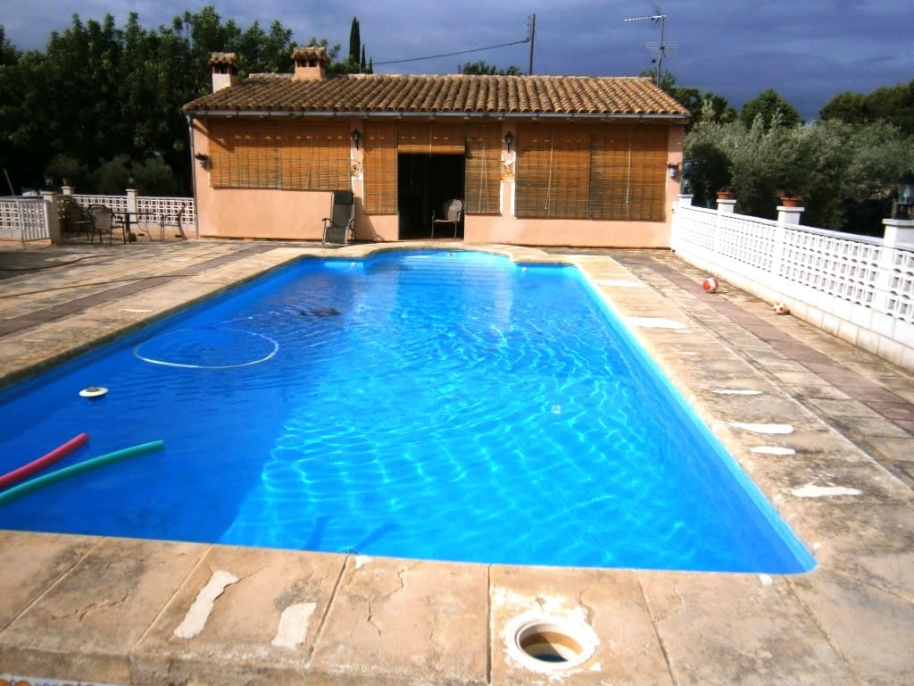 5 soveværelse Finca/Landehus til salg i Ontinyent med swimmingpool garage - € 295.000 (Ref: 3615452)