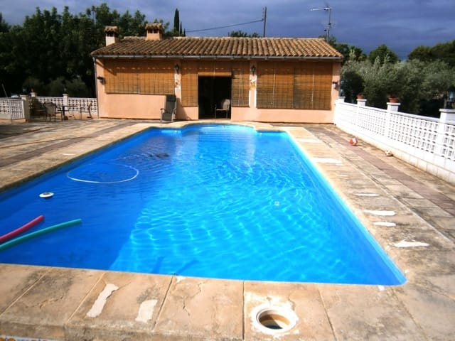 5 soveværelse Finca/Landehus til salg i Ontinyent med swimmingpool garage - € 295.000 (Ref: 3615452)