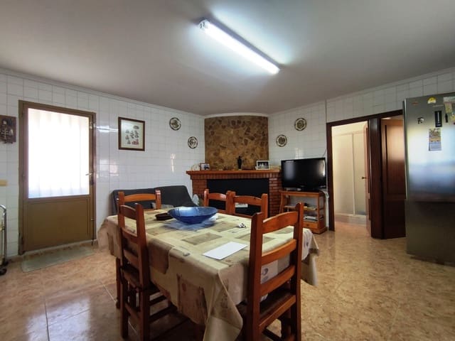 5 soveværelse Finca/Landehus til salg i Ontinyent med swimmingpool garage - € 295.000 (Ref: 3615452)