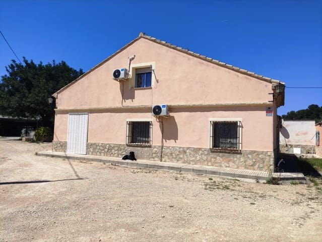 5 soveværelse Finca/Landehus til salg i Ontinyent med swimmingpool garage - € 295.000 (Ref: 3615452)