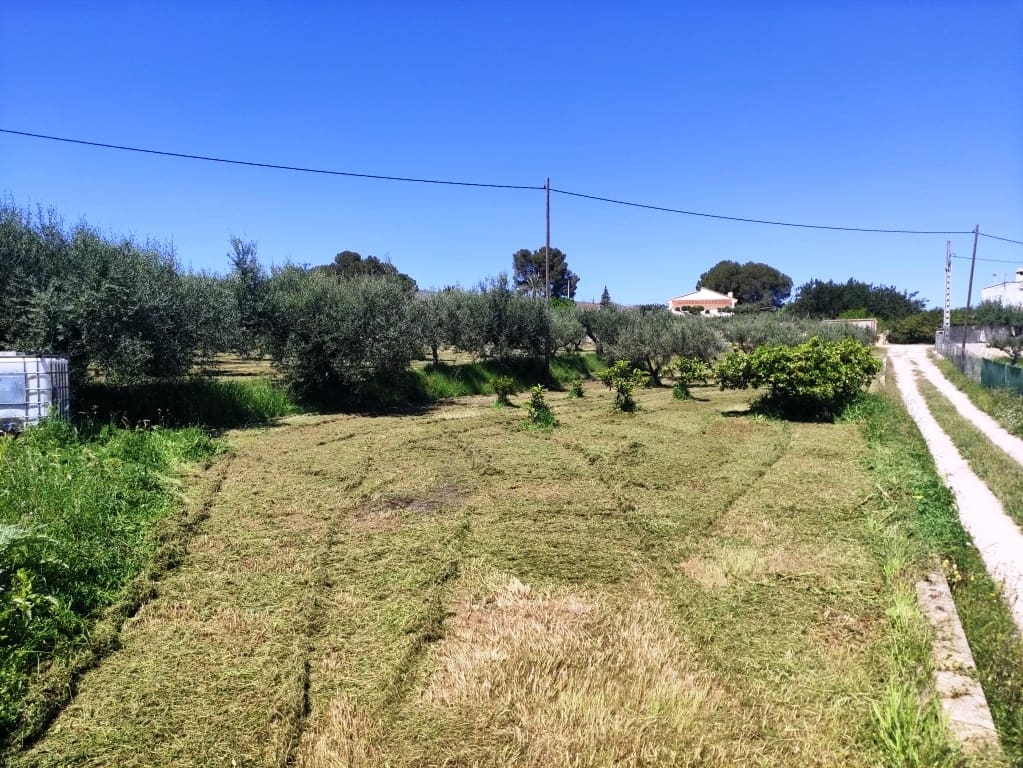 5 soveværelse Finca/Landehus til salg i Ontinyent med swimmingpool garage - € 295.000 (Ref: 3615452)