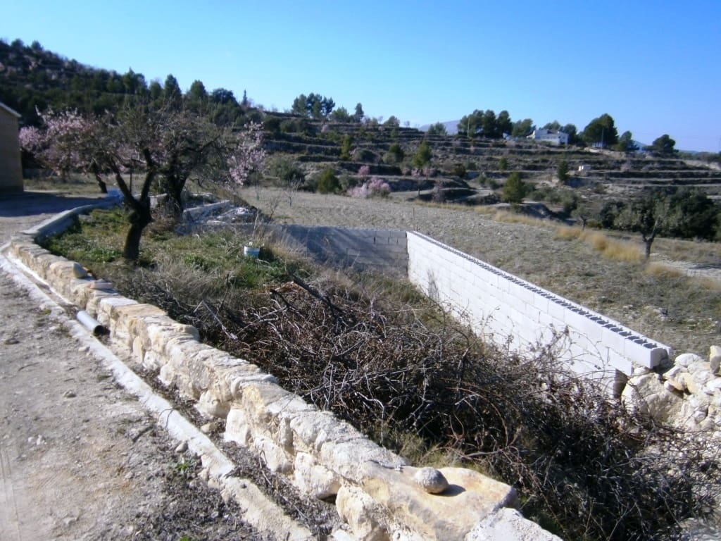 2 soveværelse Finca/Landehus til salg i Benilloba - € 65.000 (Ref: 3615502)