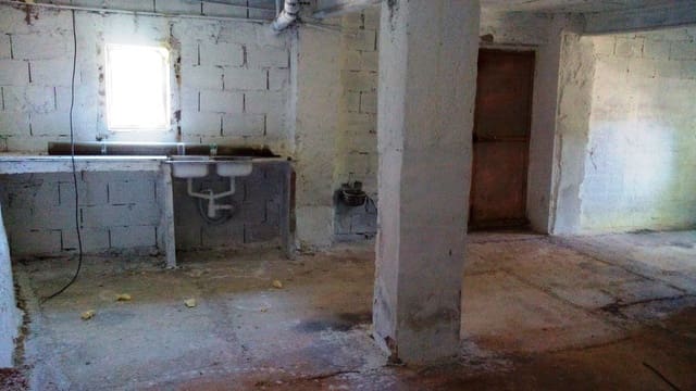 4 makuuhuone Maalaistalo myytävänä paikassa Penàguila mukana 
autotalli - 190 000 € (Ref: 4088493)