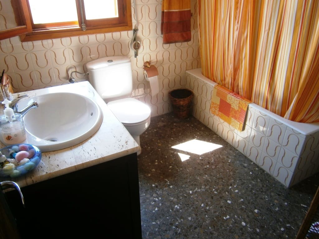 Finca/Casa Rural de 5 habitaciones en Ontinyent en venta con piscina - 340.000 € (Ref: 4100200)