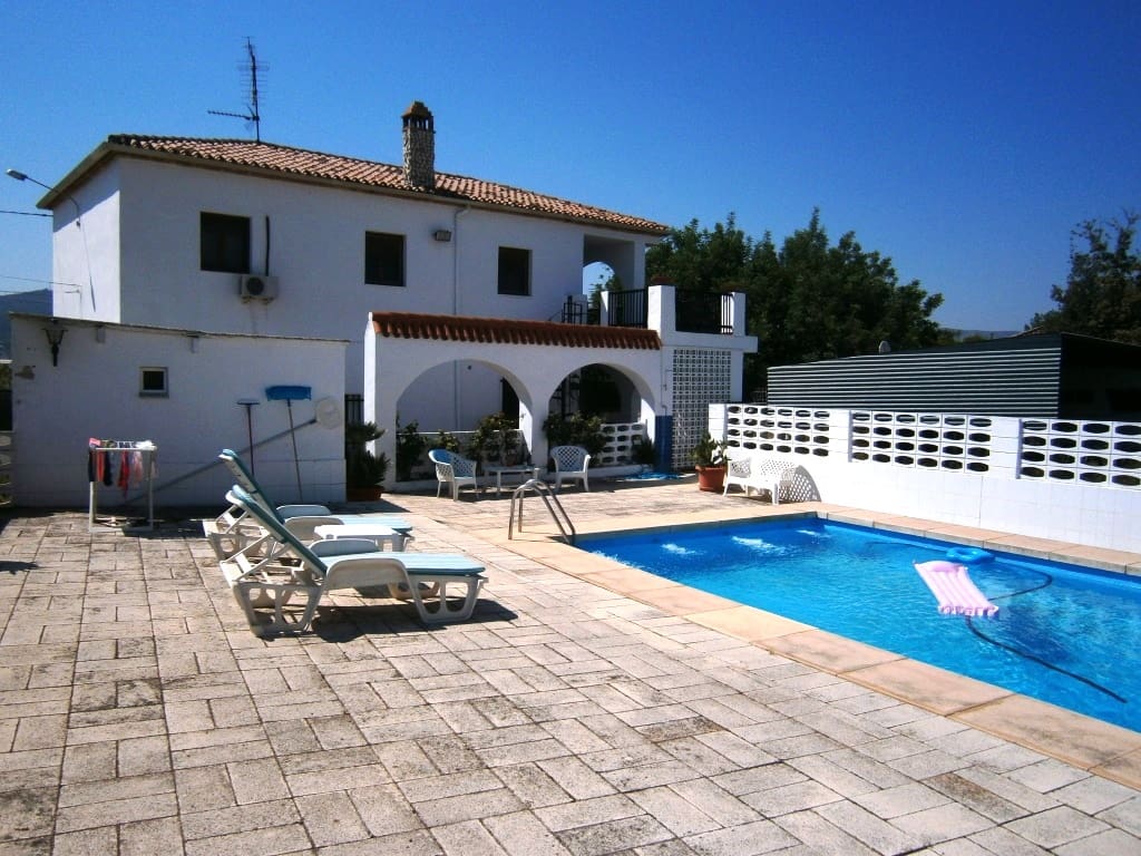 Finca/Casa Rural de 5 habitaciones en Ontinyent en venta con piscina - 340.000 € (Ref: 4100200)