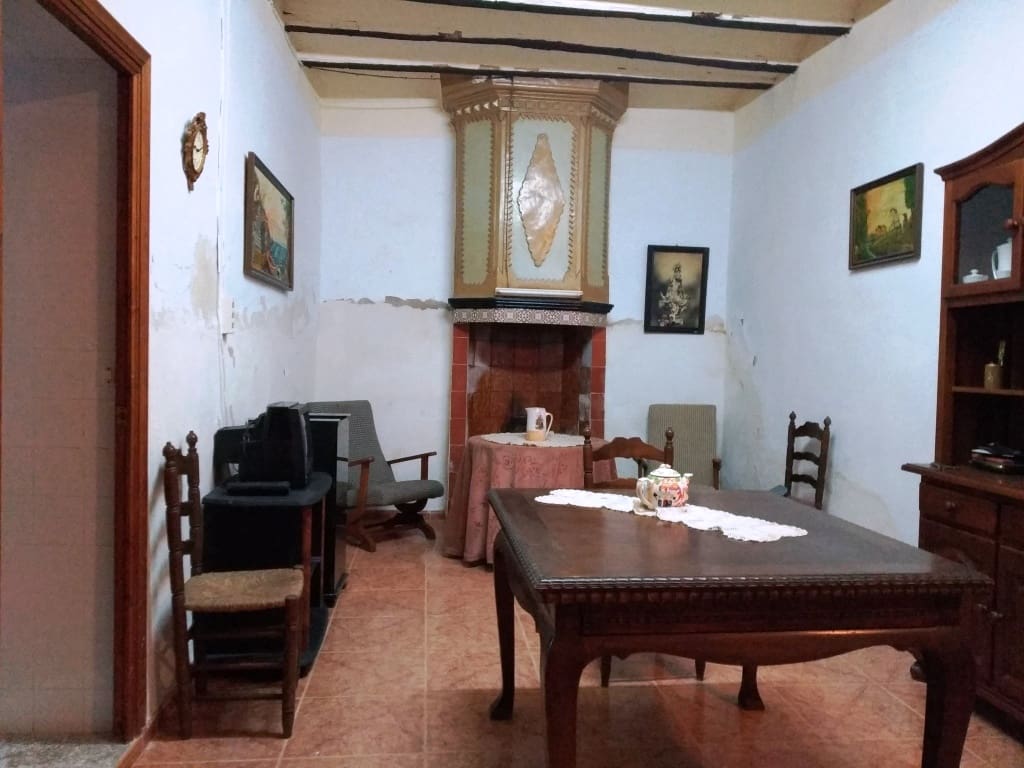 5 chambre Maison de Ville à vendre à Bufali - 69 000 € (Ref: 5812615)