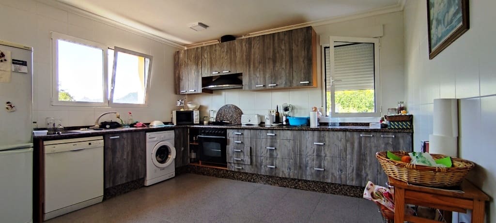 4 soverom Finca/Herregård til salgs i Alcocer de Planes med garasje - € 199 000 (Ref: 6151911)