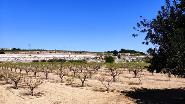 Finca/Country House for sale in Agullent - € 48,000 (Ref: 6151913)