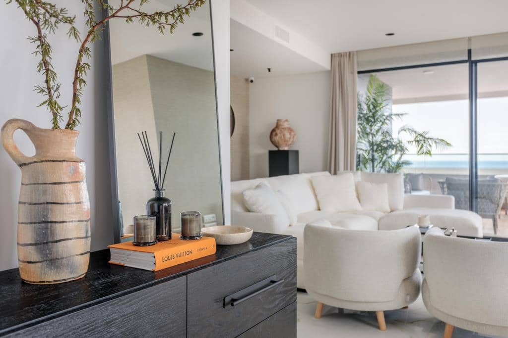 2 soverom Leilighet til salgs i Benidorm med svømmebasseng - € 655 500 (Ref: 6151931)