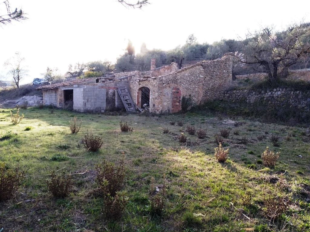 Finca/Landehus til salg i La Vall d'Alcala - € 39.000 (Ref: 6151950)