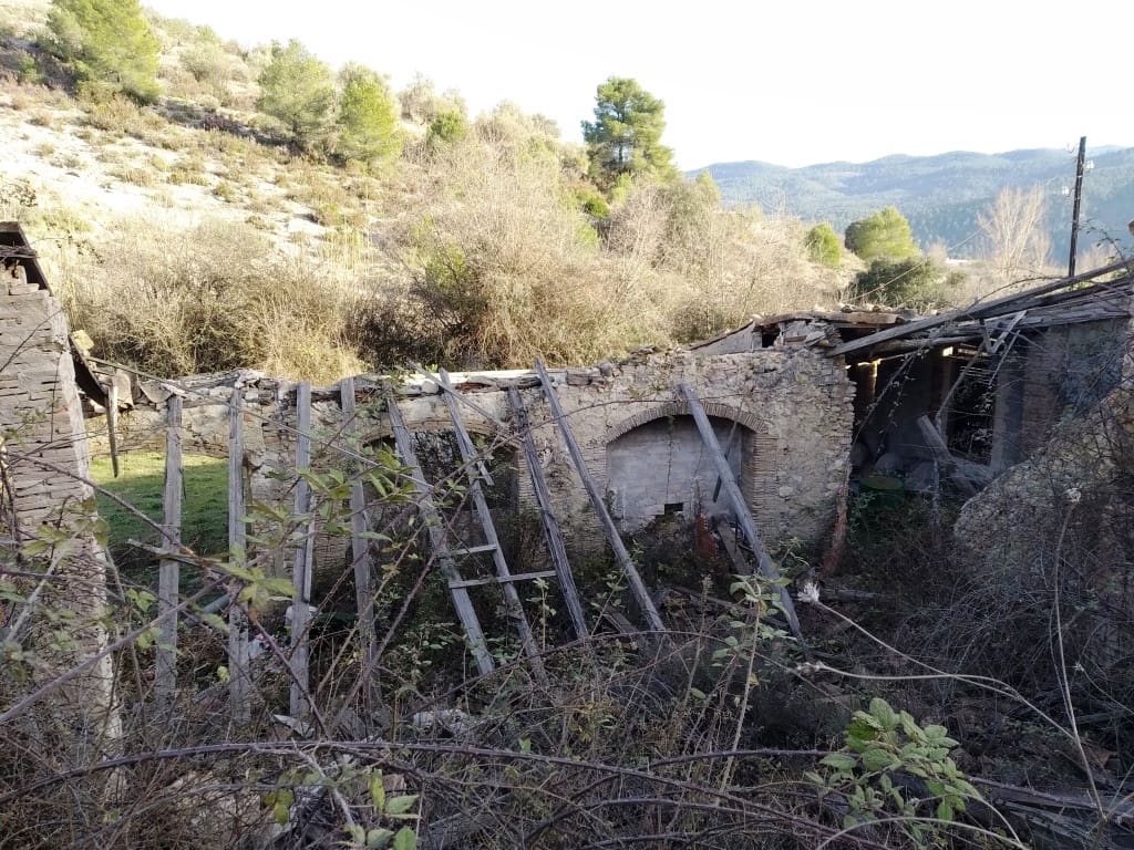 Finca/Landehus til salg i La Vall d'Alcala - € 39.000 (Ref: 6151950)