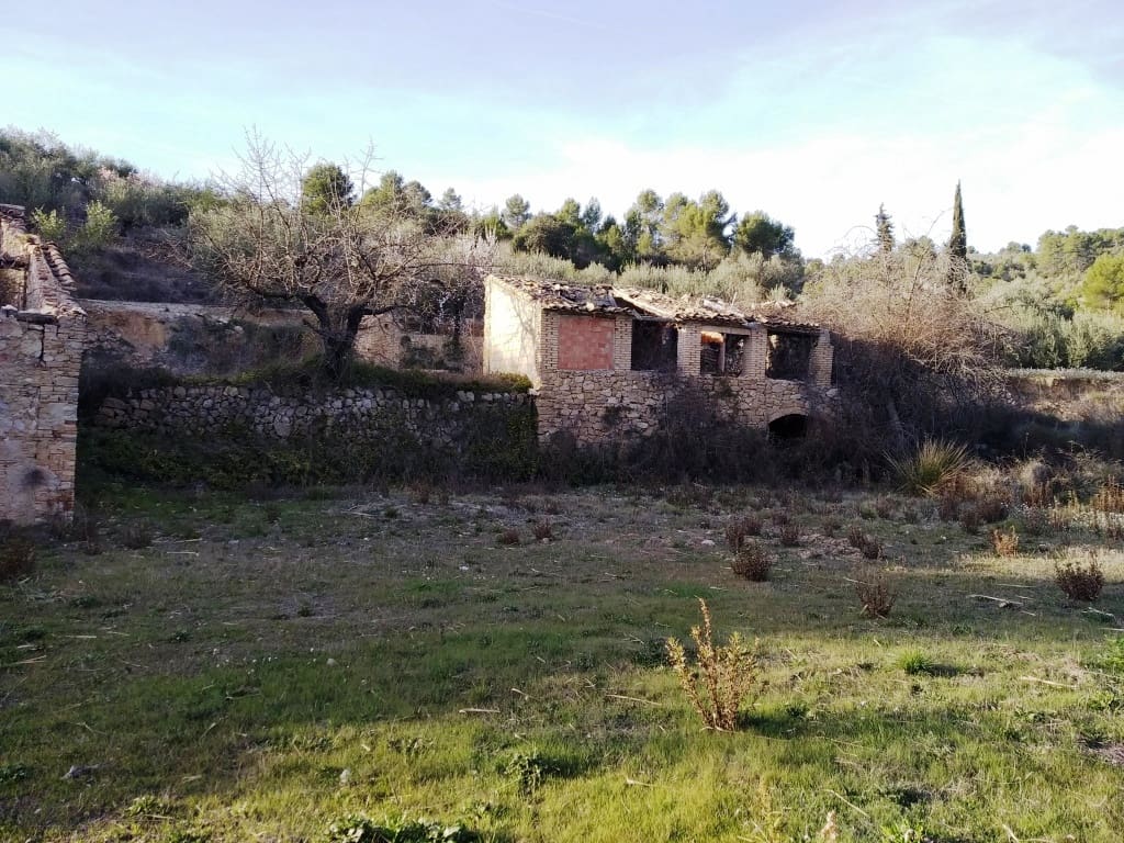 Finca/Landehus til salg i La Vall d'Alcala - € 39.000 (Ref: 6151950)
